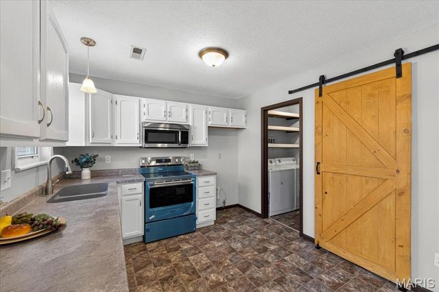 1 Sunburst Court 6, St Peters, MO 63303