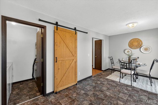 1 Sunburst Court 6, St Peters, MO 63303