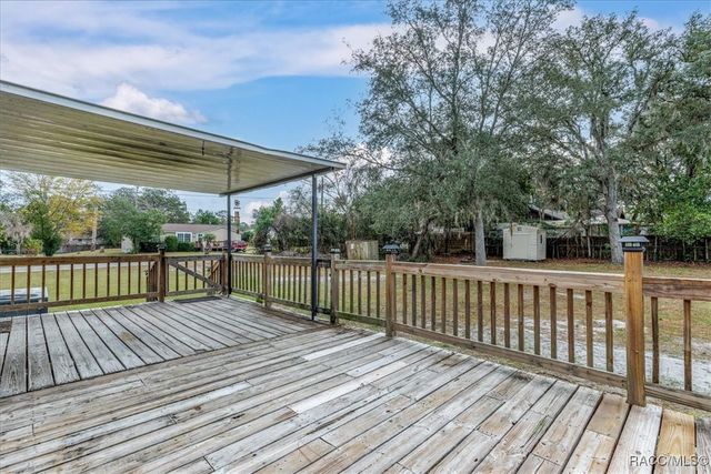 6734 W Sasser Street, Homosassa, FL 34446