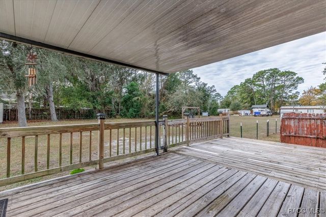 6734 W Sasser Street, Homosassa, FL 34446