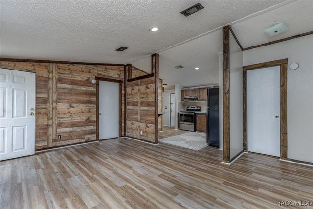 6734 W Sasser Street, Homosassa, FL 34446