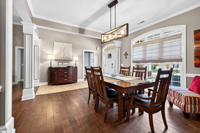 8 Garden Corners Court, Simpsonville, SC 29681