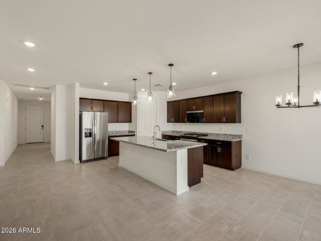 8395 W SARATOGA Way, Florence, AZ 85132