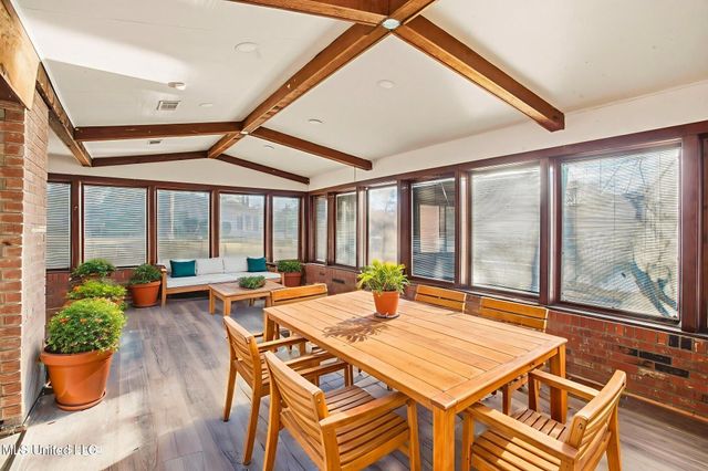 329 Arapaho Lane, Madison, MS 39110