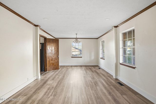 329 Arapaho Lane, Madison, MS 39110