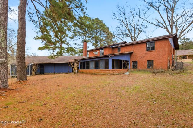 329 Arapaho Lane, Madison, MS 39110