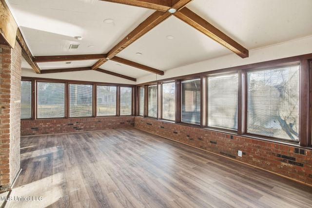 329 Arapaho Lane, Madison, MS 39110