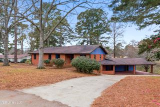 329 Arapaho Lane, Madison, MS 39110