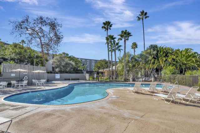 3050 Rue D'Orleans 355, San Diego, CA 92110