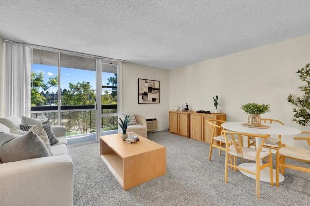 3050 Rue D'Orleans 355, San Diego, CA 92110