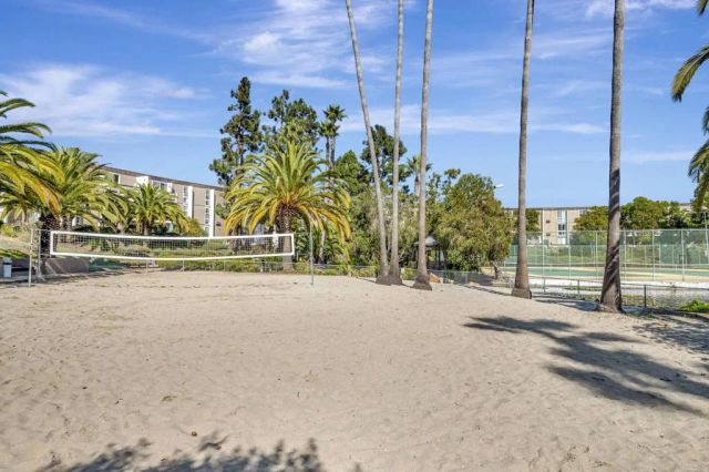 3050 Rue D'Orleans 355, San Diego, CA 92110