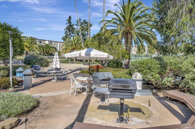 3050 Rue D'Orleans 355, San Diego, CA 92110