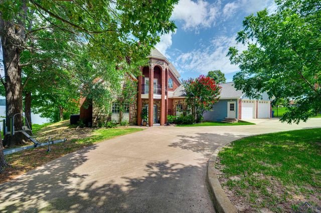 22453 Pine St., Frankston, TX 75763