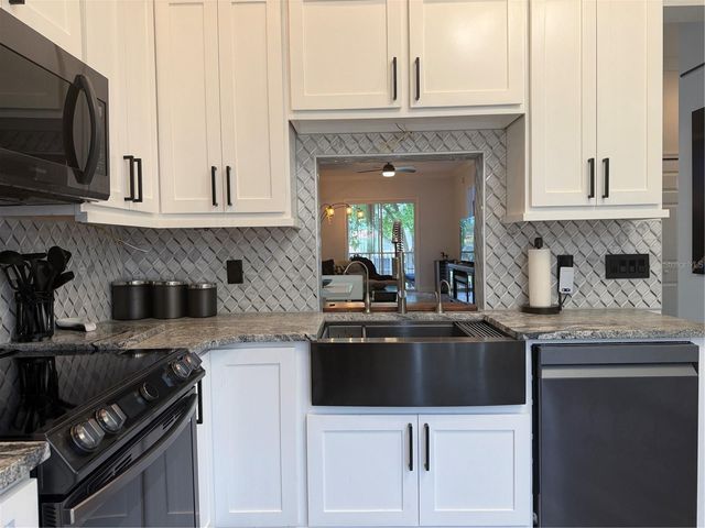 6816 DALI AVENUE 201, Land O Lakes, FL 34637