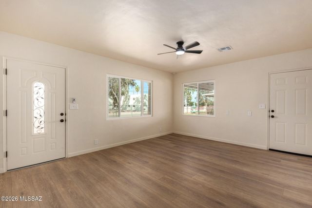 2932 N Castro Avenue, Tucson, AZ 85705