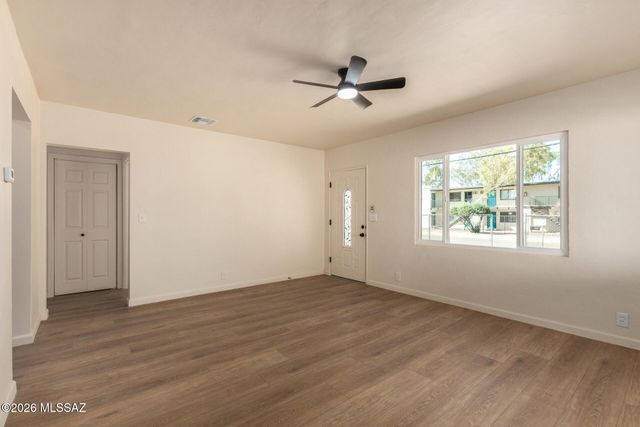 2932 N Castro Avenue, Tucson, AZ 85705