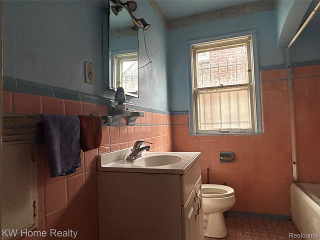 18941 Sussex Street, Detroit, MI 48235