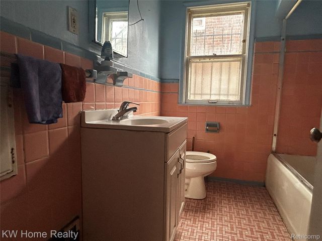 18941 Sussex Street, Detroit, MI 48235