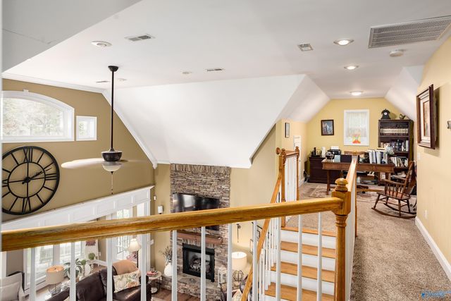 282 Lakeview Shores Drive, Muscle Shoals, AL 35661