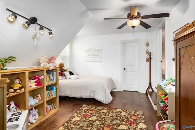 282 Lakeview Shores Drive, Muscle Shoals, AL 35661