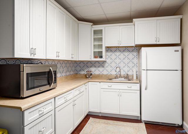 282 Lakeview Shores Drive, Muscle Shoals, AL 35661