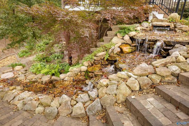 282 Lakeview Shores Drive, Muscle Shoals, AL 35661