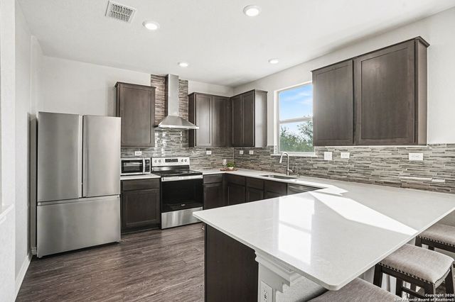 4603 Via Sonoma, Converse, TX 78109