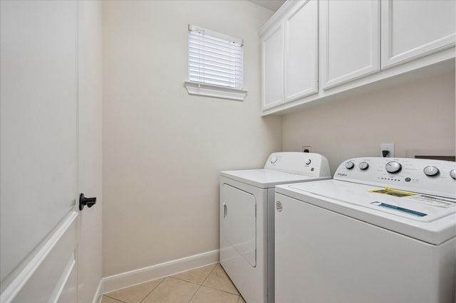 6001 Truro Street E, Houston, TX 77007
