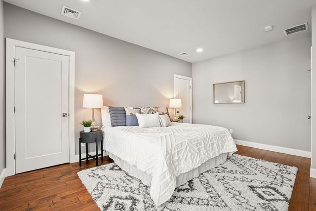 1 Lennoco, Boston, MA 02130