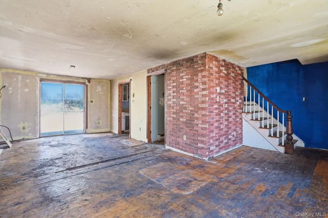 332 Hudson Avenue, Beacon, NY 12508