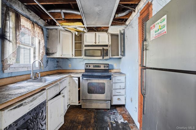 332 Hudson Avenue, Beacon, NY 12508
