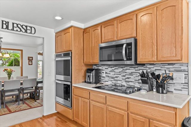 1518 Cypress Point Drive, Medford, OR 97504