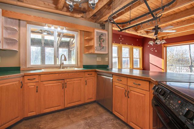 433 Young Farm Road, Peacham, VT 05862