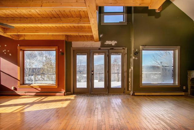 433 Young Farm Road, Peacham, VT 05862