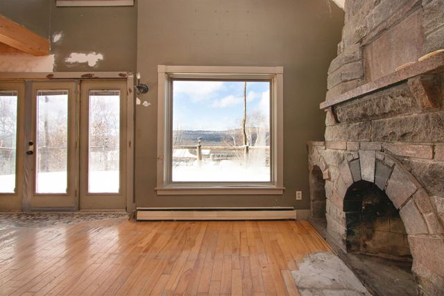 433 Young Farm Road, Peacham, VT 05862