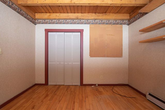 433 Young Farm Road, Peacham, VT 05862