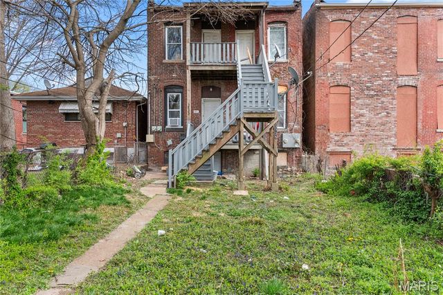 3733 Oregon Avenue, St Louis, MO 63118