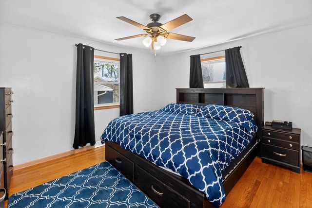 305 S Concord ROAD, Oconomowoc, WI 53066