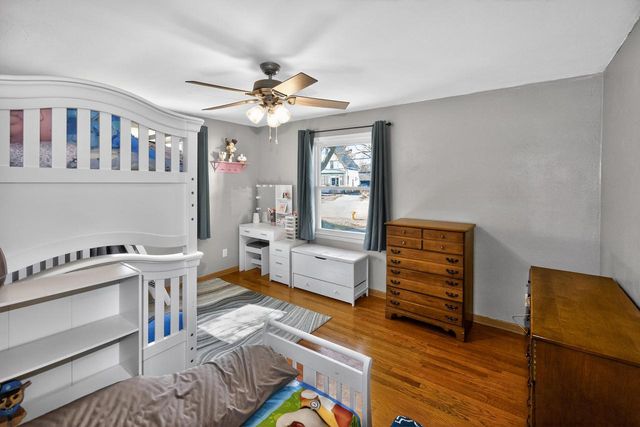 305 S Concord ROAD, Oconomowoc, WI 53066