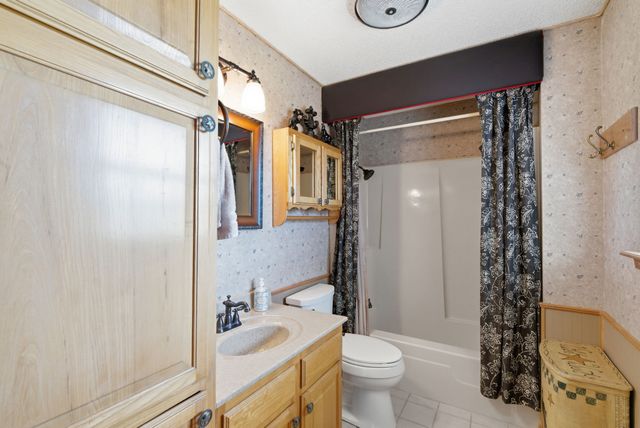 1101 Tanglewood Drive, Weatherford, TX 76087