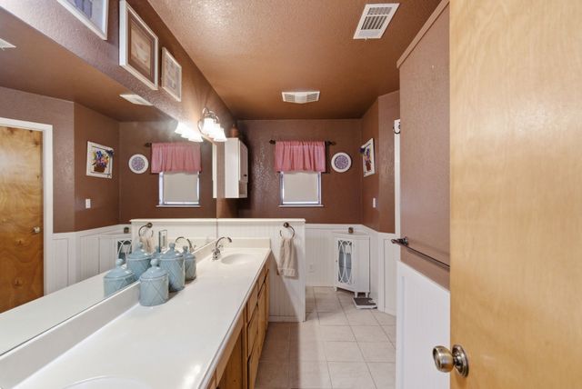 1101 Tanglewood Drive, Weatherford, TX 76087