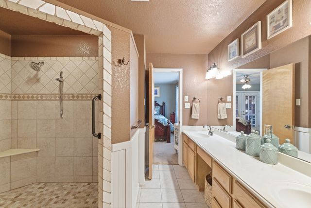 1101 Tanglewood Drive, Weatherford, TX 76087
