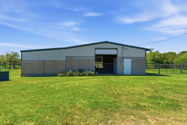 1101 Tanglewood Drive, Weatherford, TX 76087