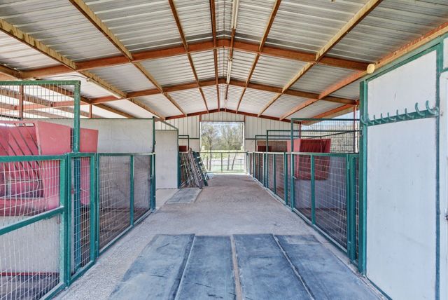 1101 Tanglewood Drive, Weatherford, TX 76087