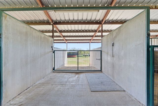 1101 Tanglewood Drive, Weatherford, TX 76087