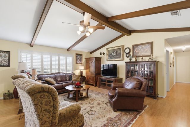 1101 Tanglewood Drive, Weatherford, TX 76087