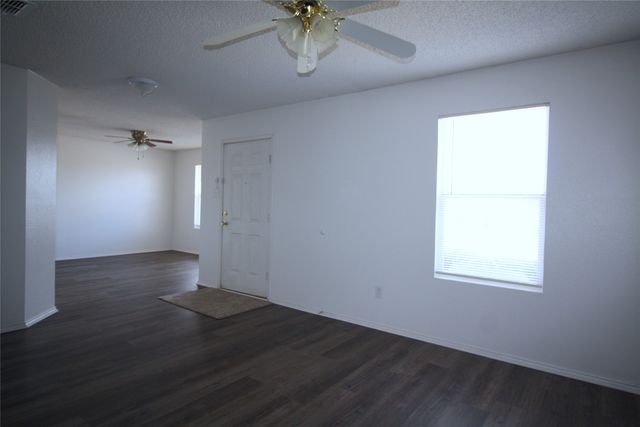 1397 Lochspring Drive, Rockwall, TX 75032