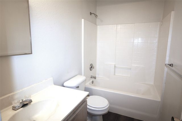 1397 Lochspring Drive, Rockwall, TX 75032
