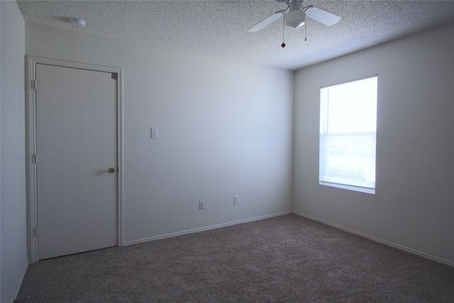 1397 Lochspring Drive, Rockwall, TX 75032