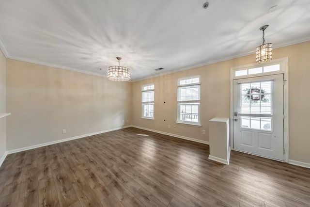 530 Georgia Way, Woodstock, GA 30188